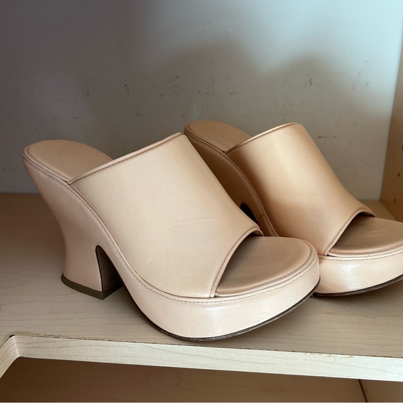 Bottega Veneta platform leather heels - Picture 5 of 6